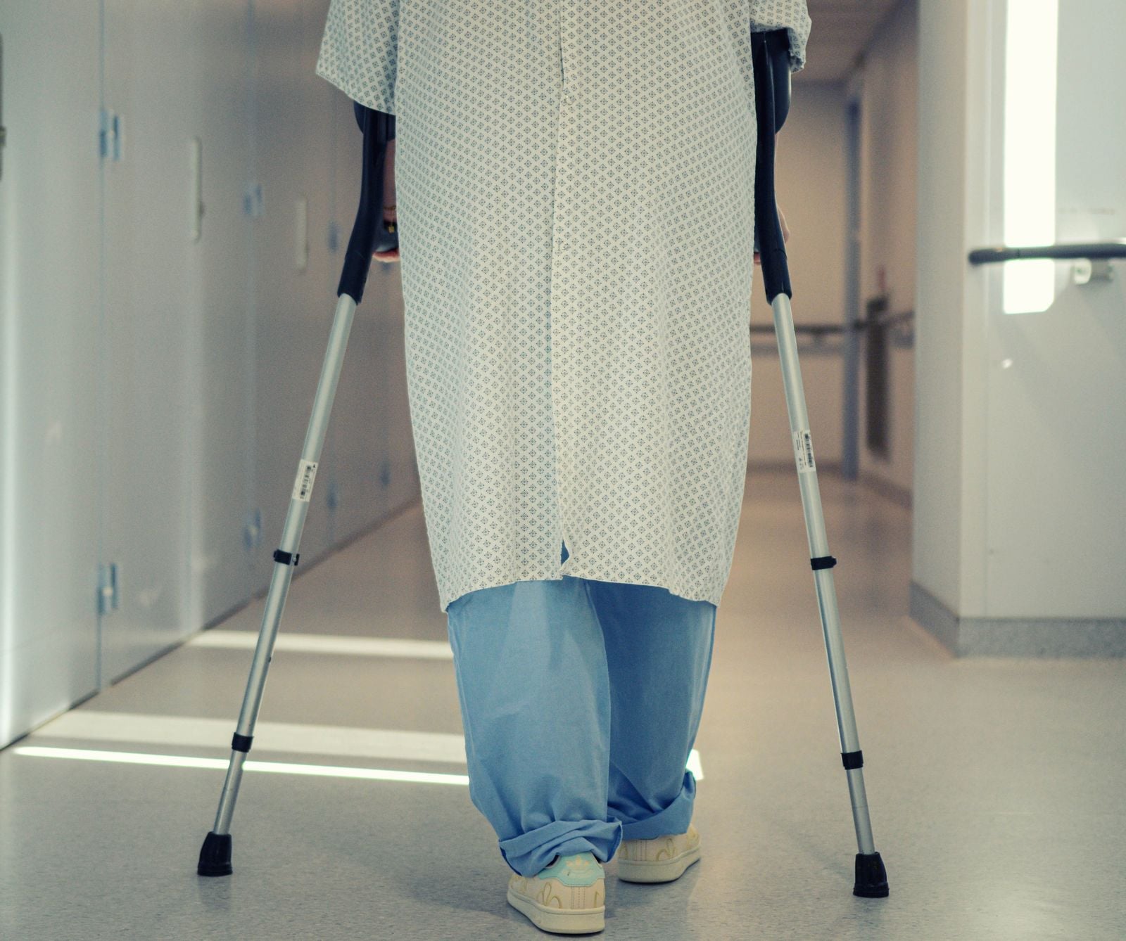 Guided rehabilitation exercise during recovery after surgery