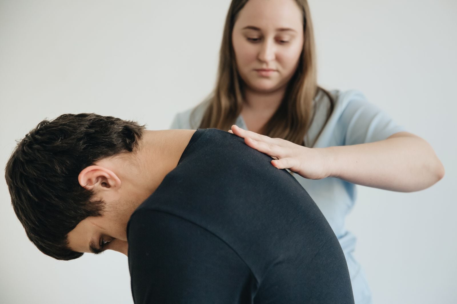 Clinical evaluation of the spine and back